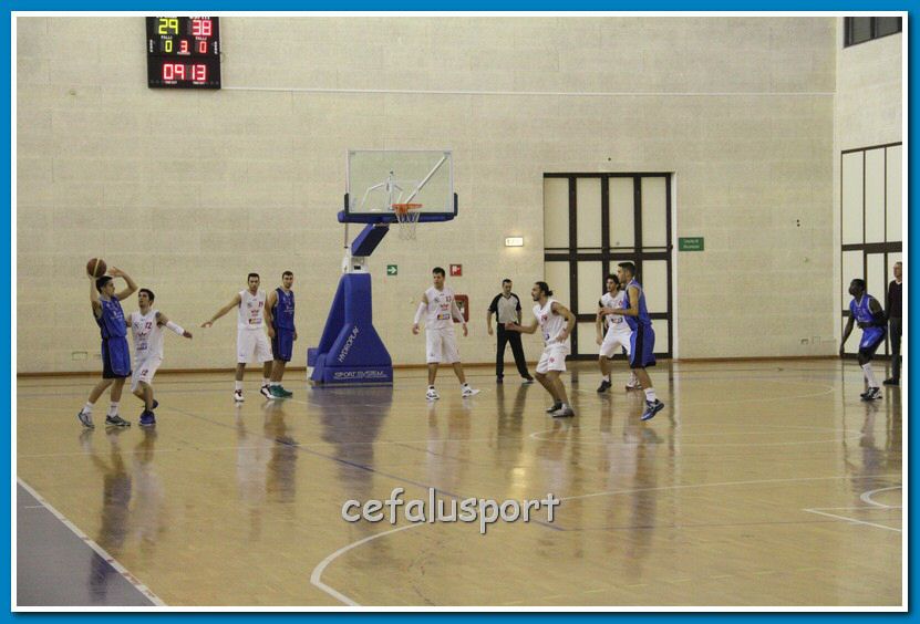 121223 Aquila 338_tn.jpg